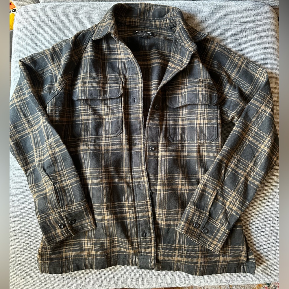 Filson vintage women’s flannel in black/brown